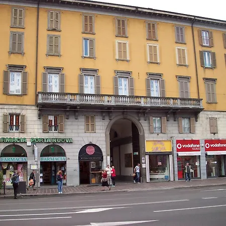 Zaffiro Blu Airport Bed and Breakfast 2*