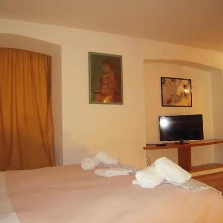 Zaffiro Blu Airport B&B 3*