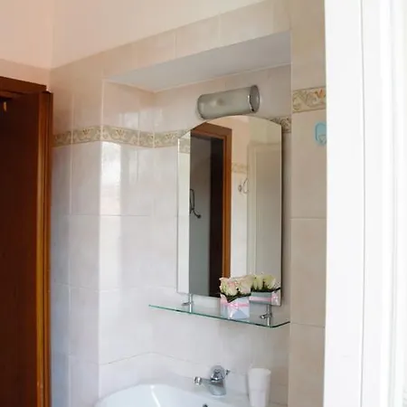 Zaffiro Blu Airport Bed & Breakfast 2*
