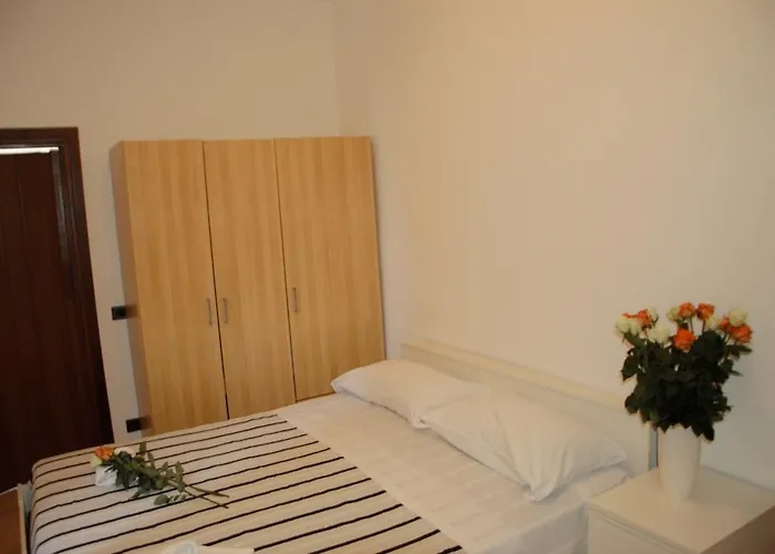 Zaffiro Blu Airport Bed & Breakfast 3*